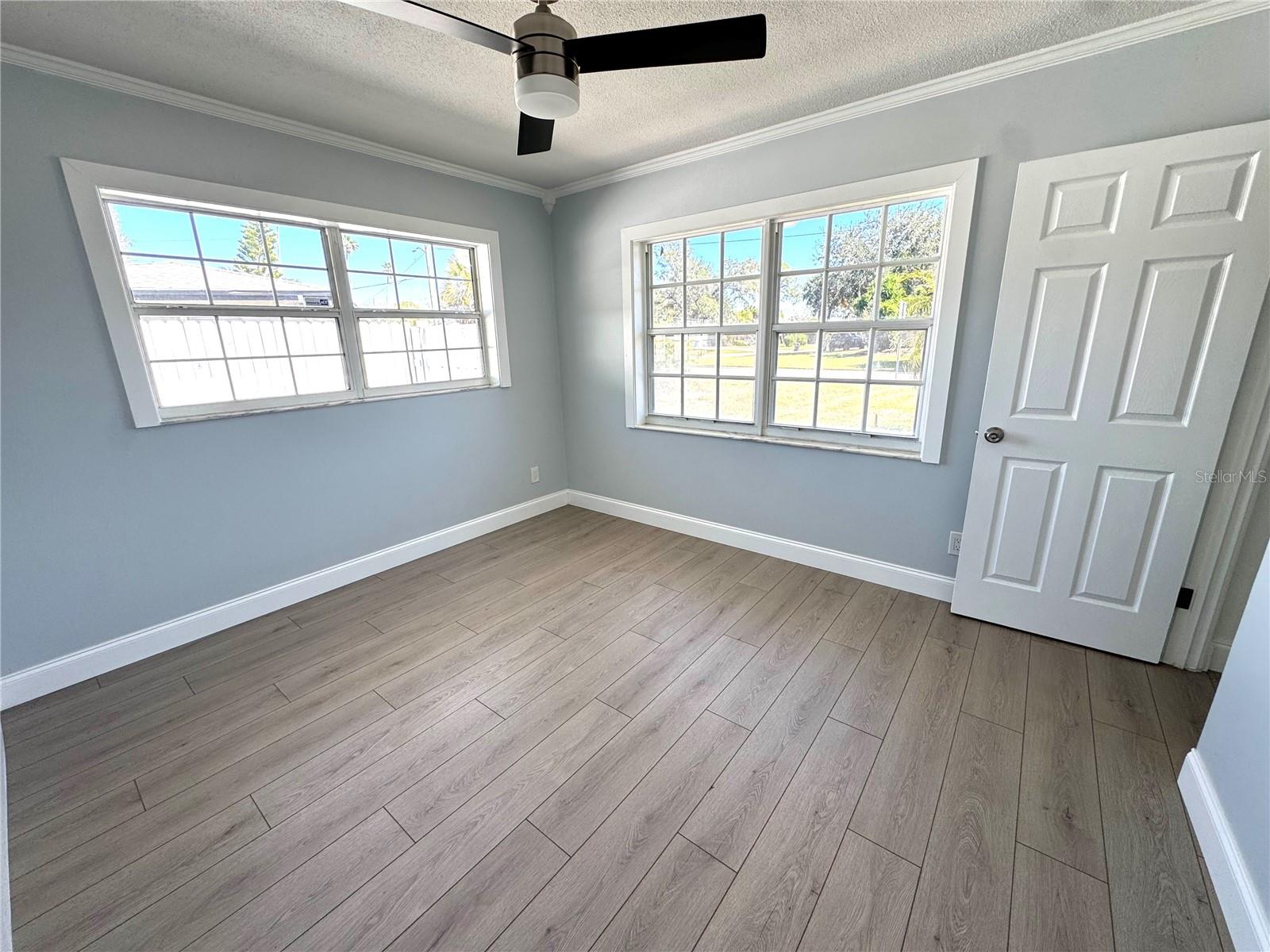 SHORE ACRES OVERLOOK SEC - Residential