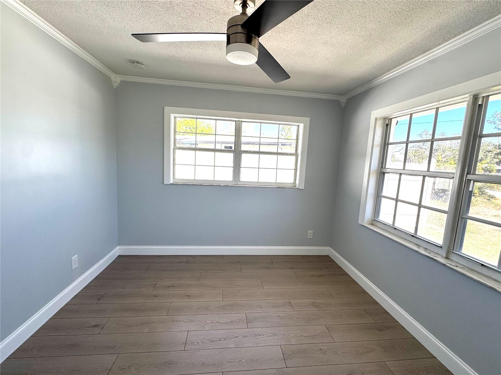 SHORE ACRES OVERLOOK SEC - Residential