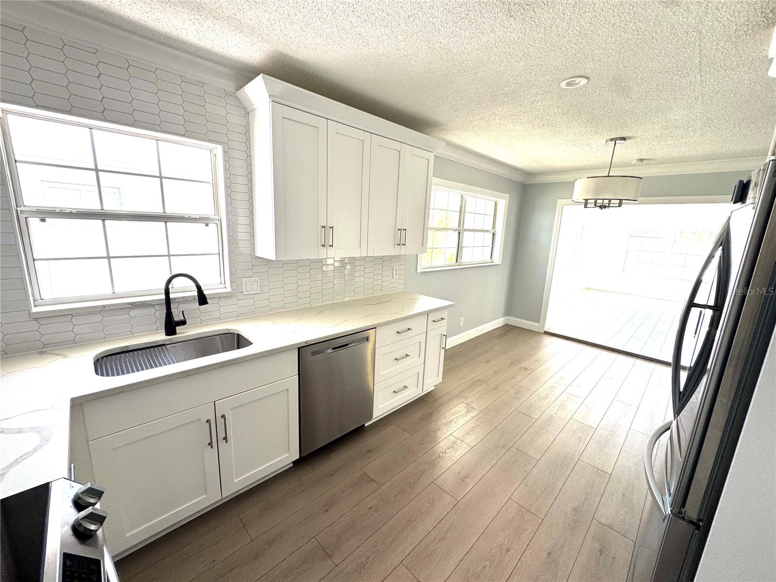 SHORE ACRES OVERLOOK SEC - Residential