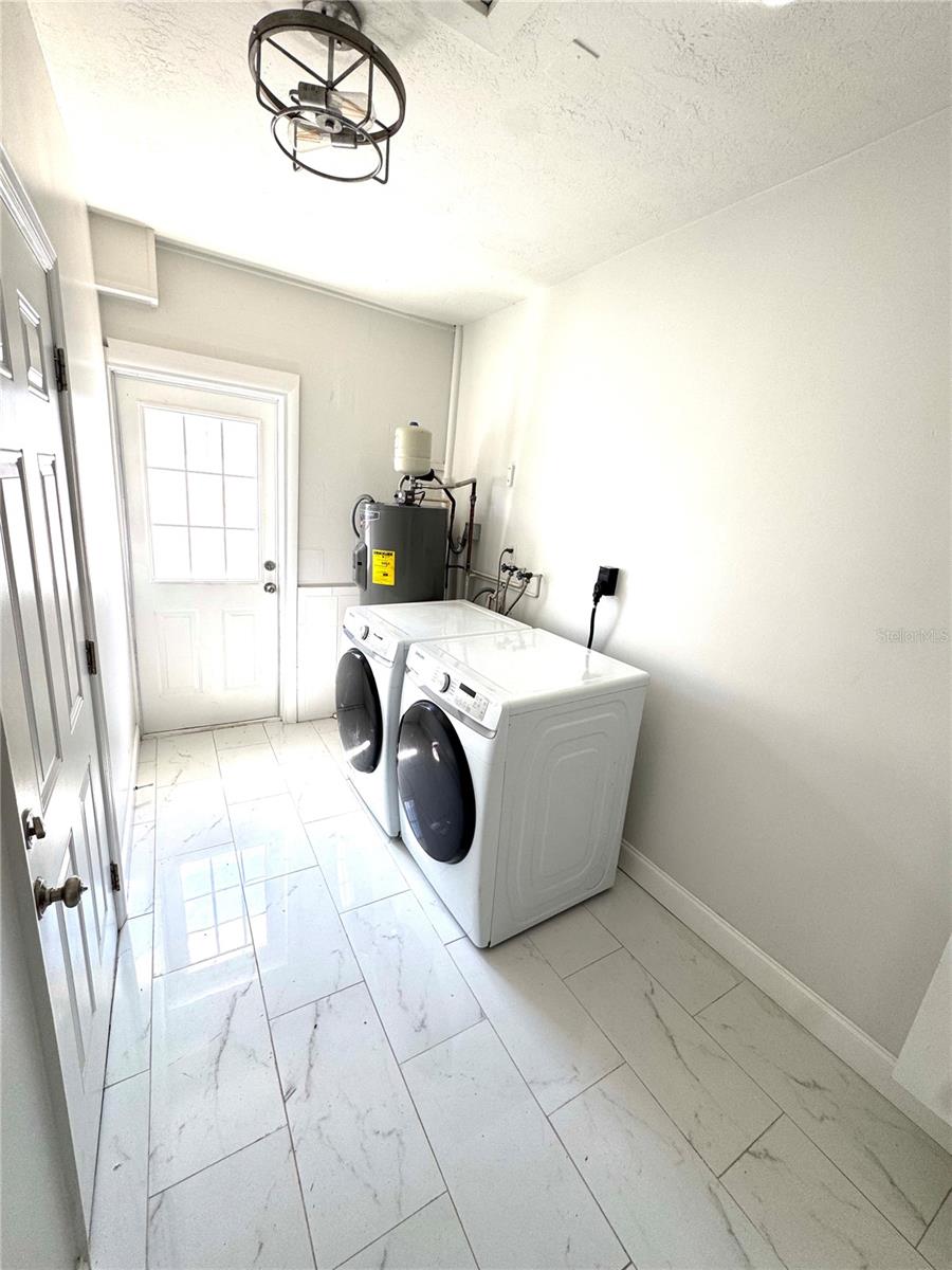 SHORE ACRES OVERLOOK SEC - Residential