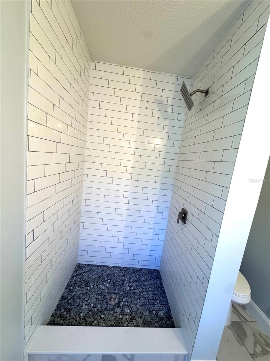 SHORE ACRES OVERLOOK SEC - Residential