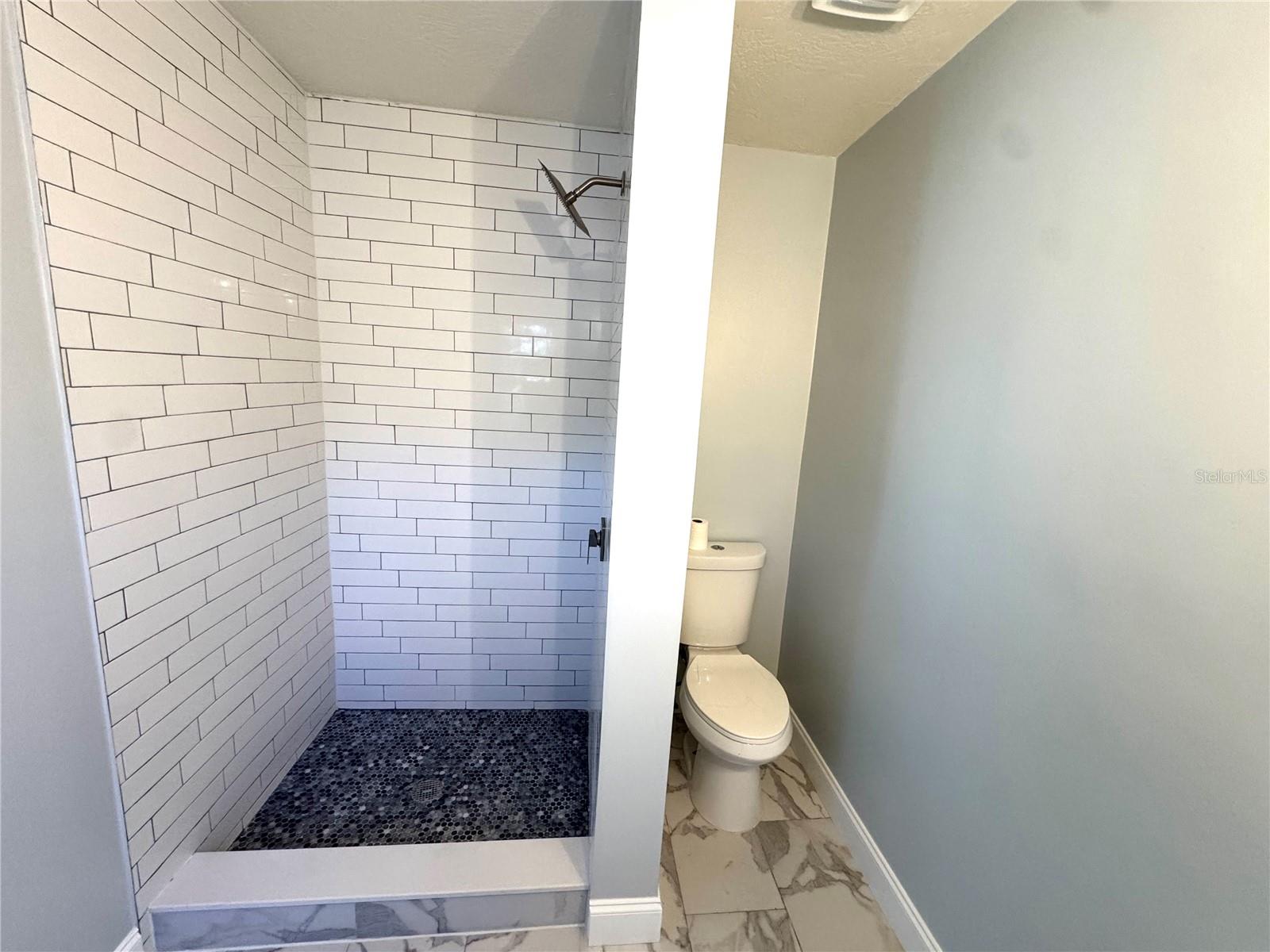 SHORE ACRES OVERLOOK SEC - Residential