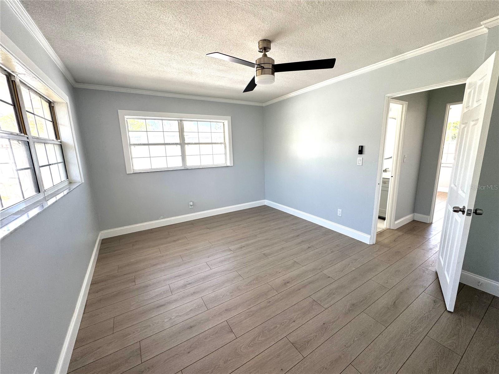 SHORE ACRES OVERLOOK SEC - Residential