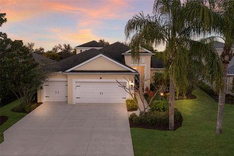 Photo of 12026 Forest Park Circle, Bradenton, FL 34211 (MLS # A4678851)