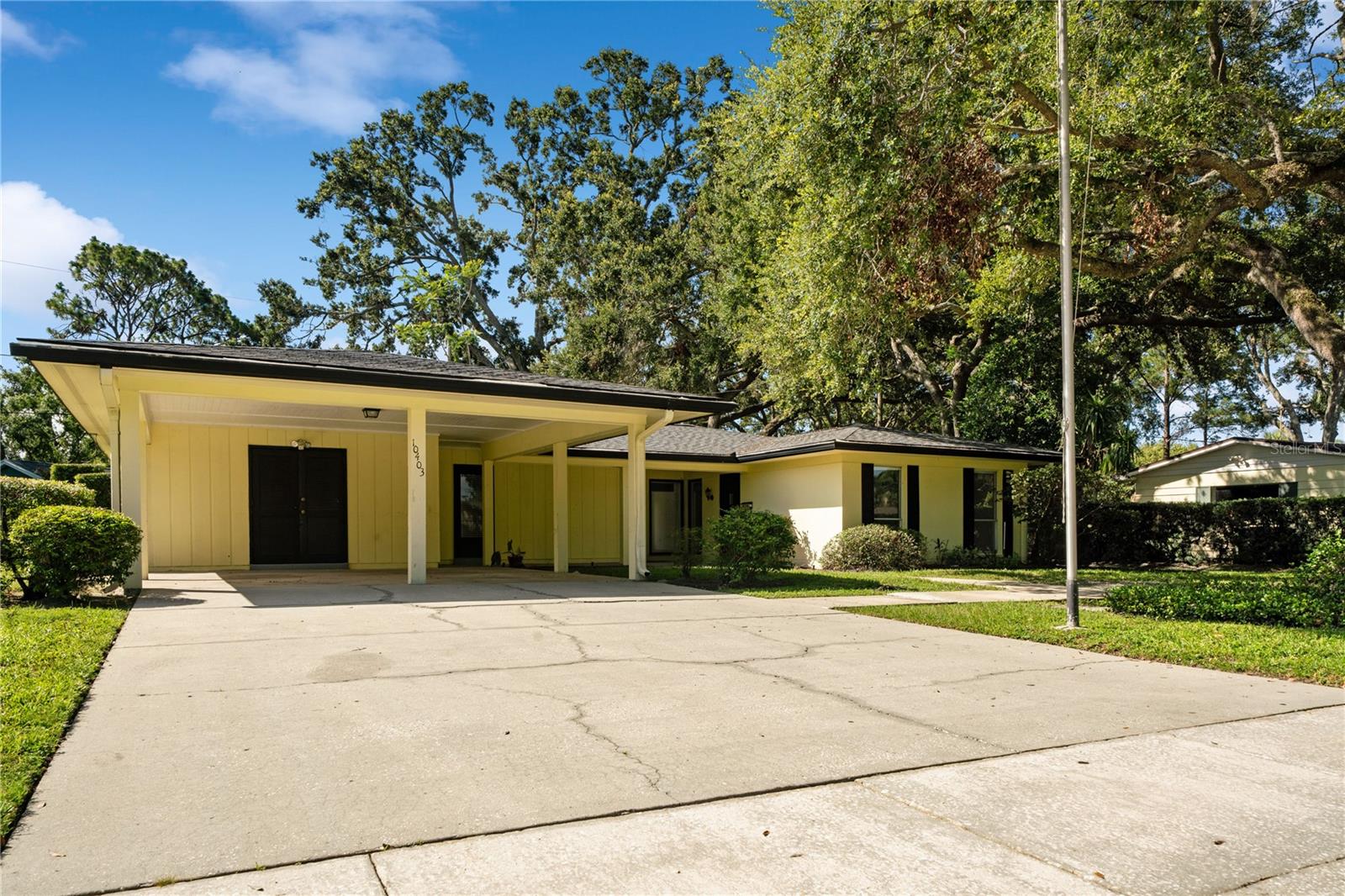 Welcome to this wonderful 3-bedroom, 2-bath home nestled in the heart of desirable Original Carrollwood. This charming residence features tile flooring throughout, fresh interior paint, and a spacious layout perfect for comfortable Florida living. The master suite includes a walk-in closet and private en suite bathroom for your own retreat.
Enjoy outdoor living in the large, fenced backyard surrounded by mature landscaping, complete with a covered patio ideal for relaxing or entertaining. The home also offers a 2-car carport with a convenient storage room.
As a resident of Original Carrollwood, you’ll have exclusive access to an array of amenities including private parks, playgrounds, tennis and pickleball courts, a recreation center, and Scotty Cooper Park. Boating and water enthusiasts will love access to ski-sized Lake Carroll via WhiteSands Beach Park.
Located just minutes from top-rated schools, shopping, dining, downtown Tampa, and Tampa International Airport, this home offers the perfect combination of community, convenience, and lifestyle.
