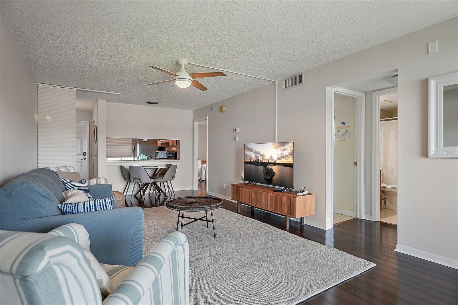 BAHIA DEL MAR I - Residential