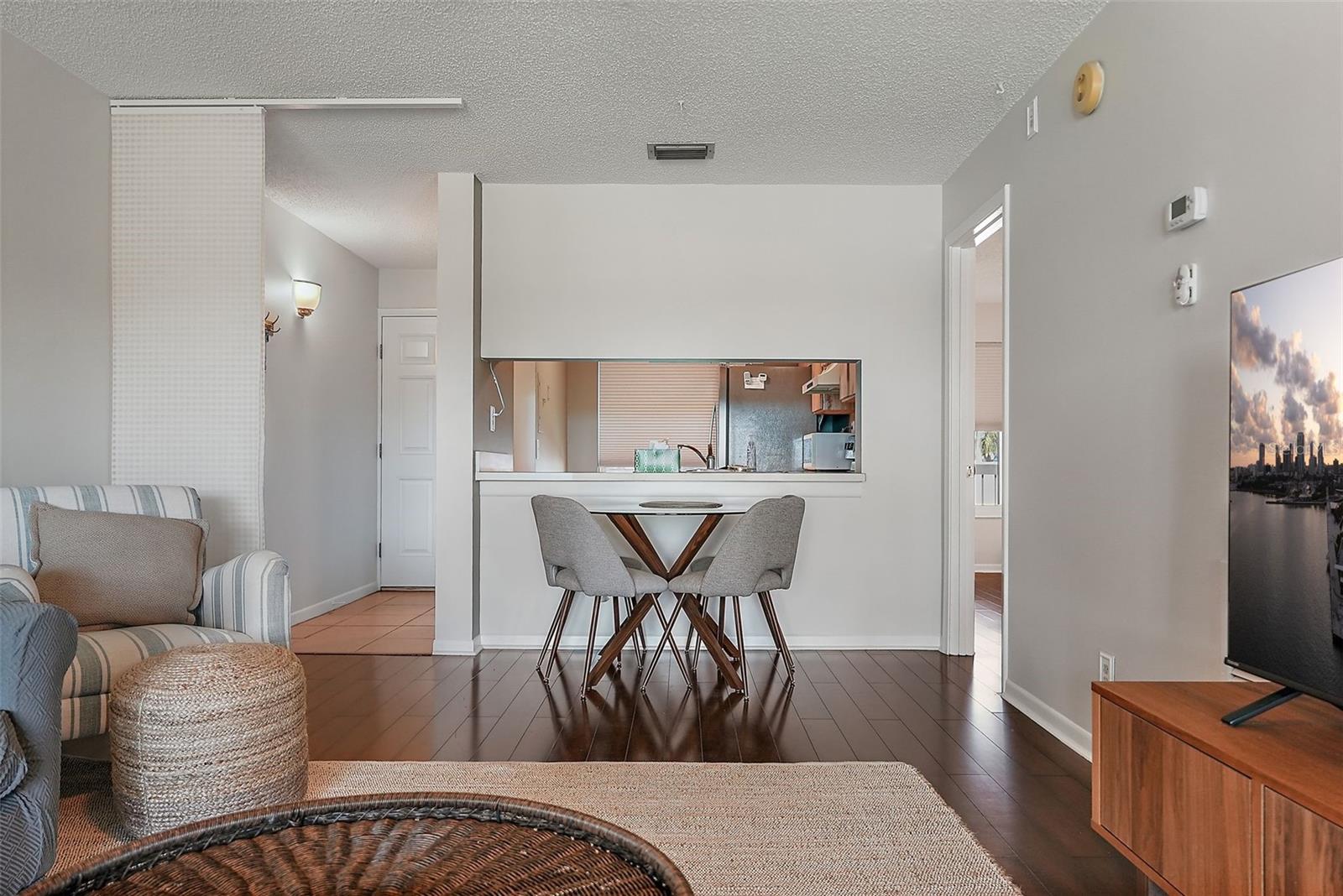 BAHIA DEL MAR I - Residential