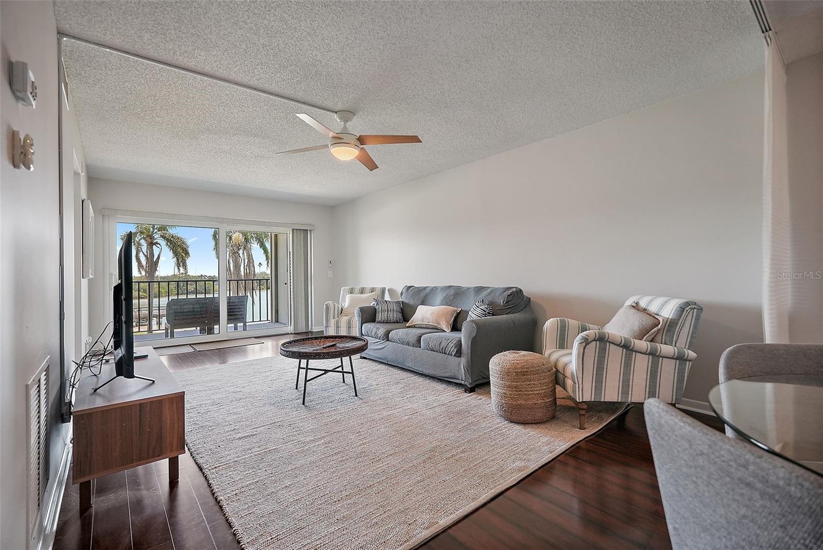 BAHIA DEL MAR I - Residential