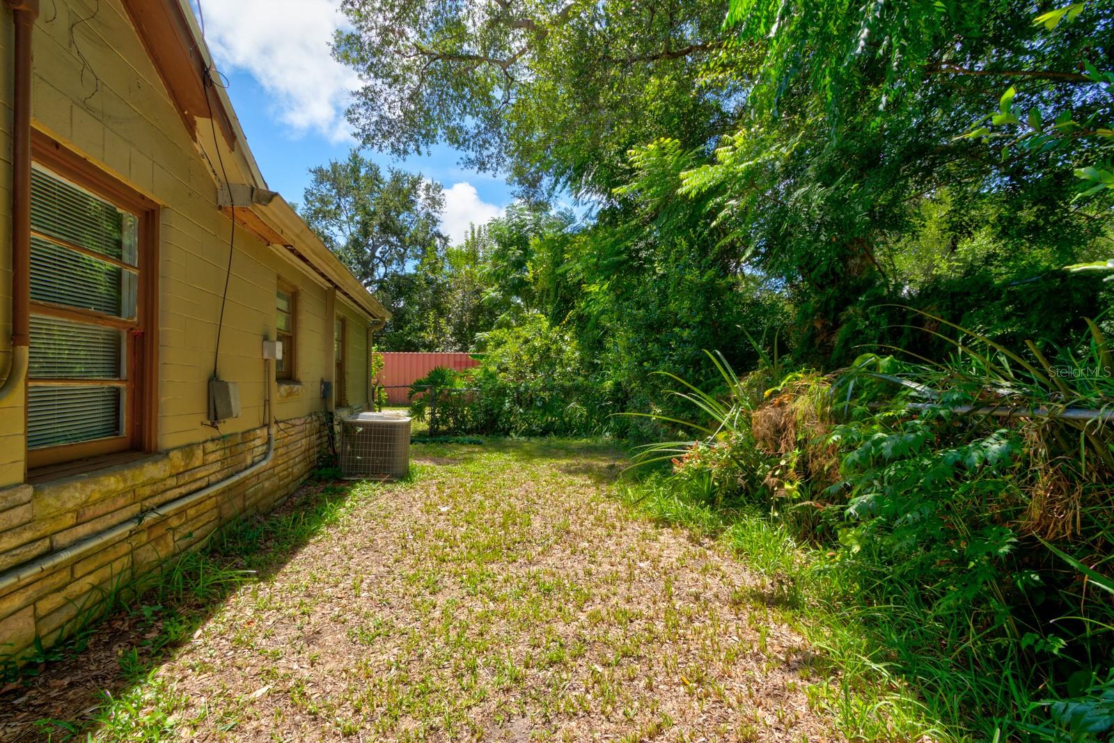 MASON & CARSWELLS HOLLY HILL - Residential