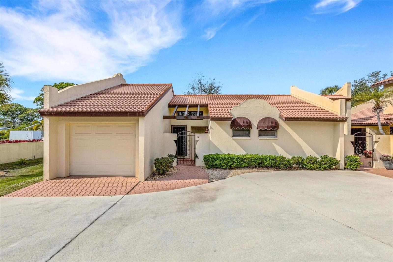 440 PALMETTO COURT 5