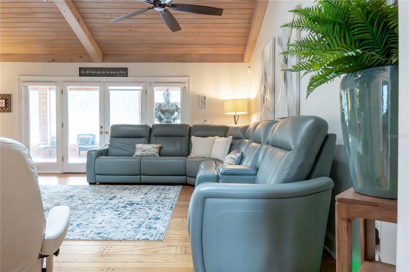 MAJESTIC OAKS SUB - Residential