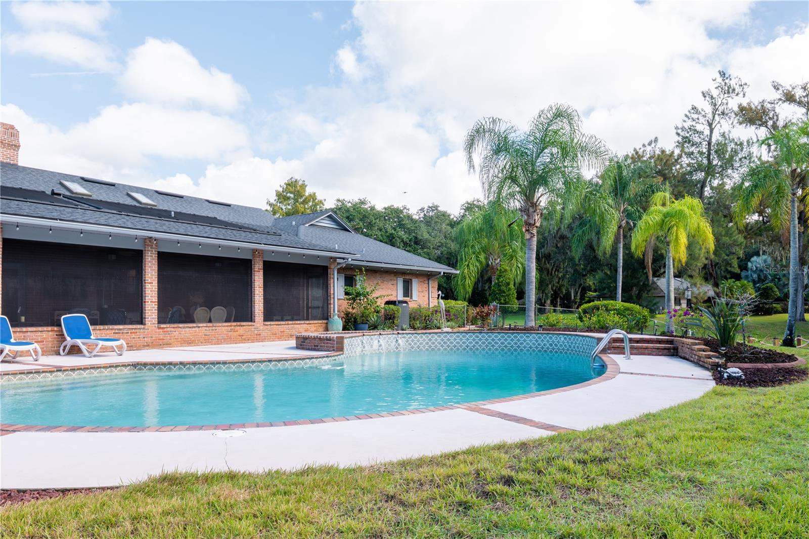 MAJESTIC OAKS SUB - Residential