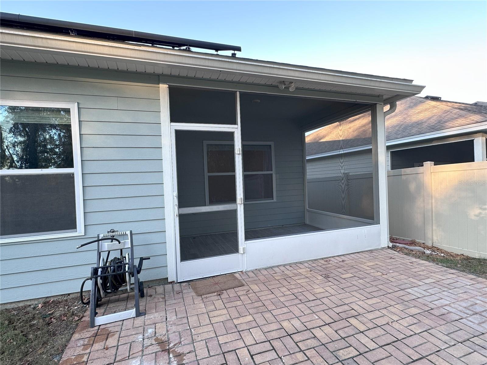 CHESTNUT VILLAGE PH II PB 35 PG 74 - Residential Lease