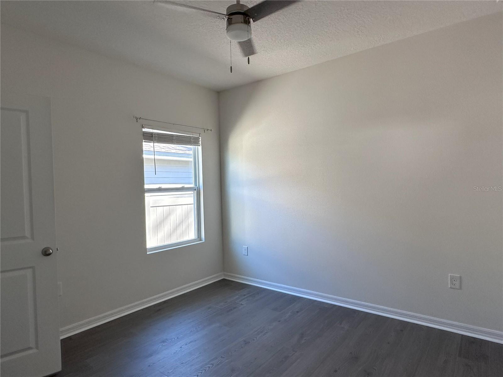 CHESTNUT VILLAGE PH II PB 35 PG 74 - Residential Lease