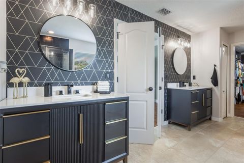 Tiny photo for 637 Neptune Drive, Groveland, FL 34736 (MLS # G5098061)