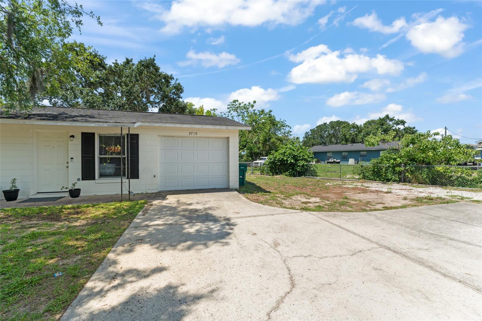 EUSTIS SUN COUNTRY VILLAGE - Residential