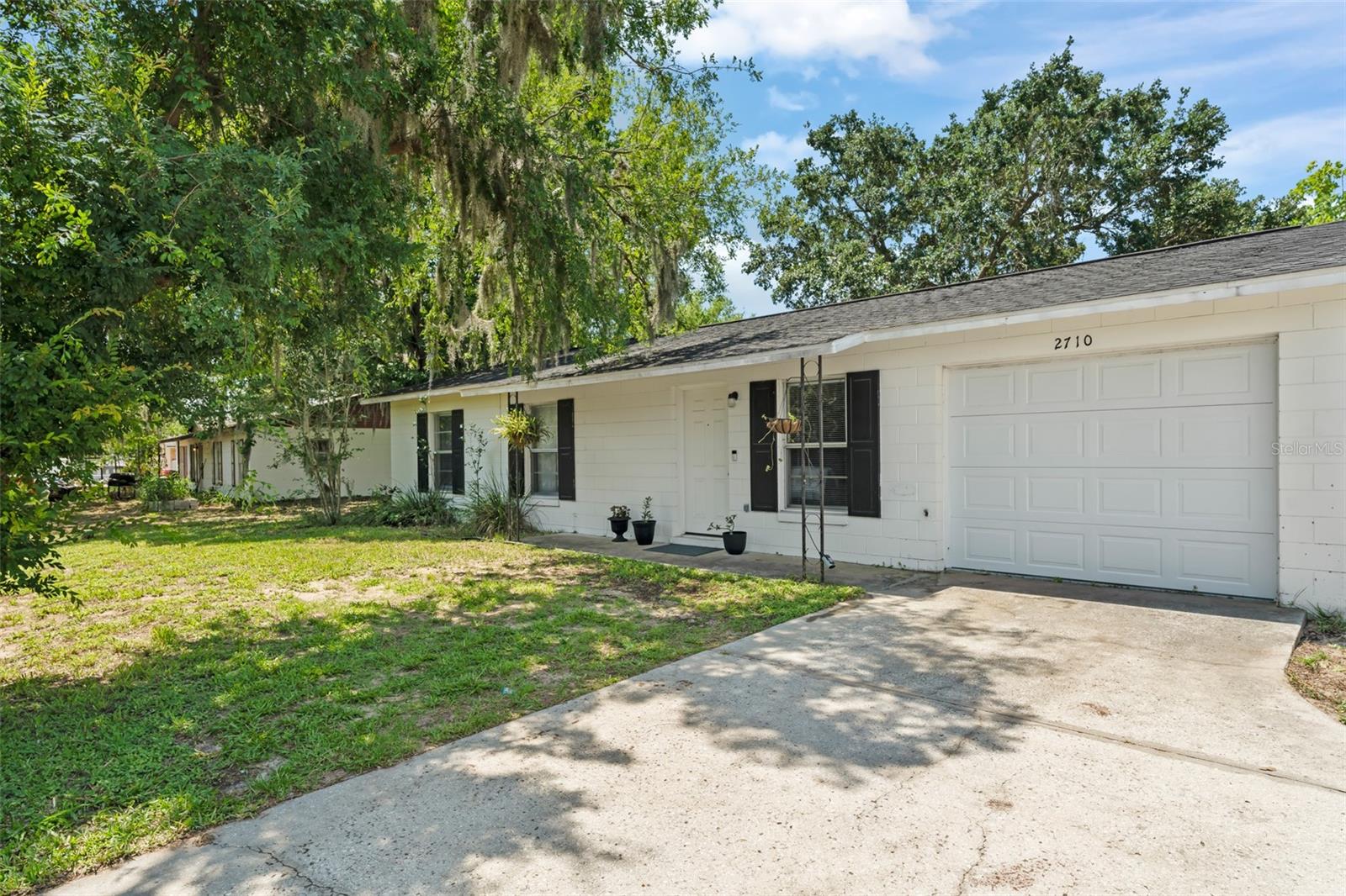 EUSTIS SUN COUNTRY VILLAGE - Residential