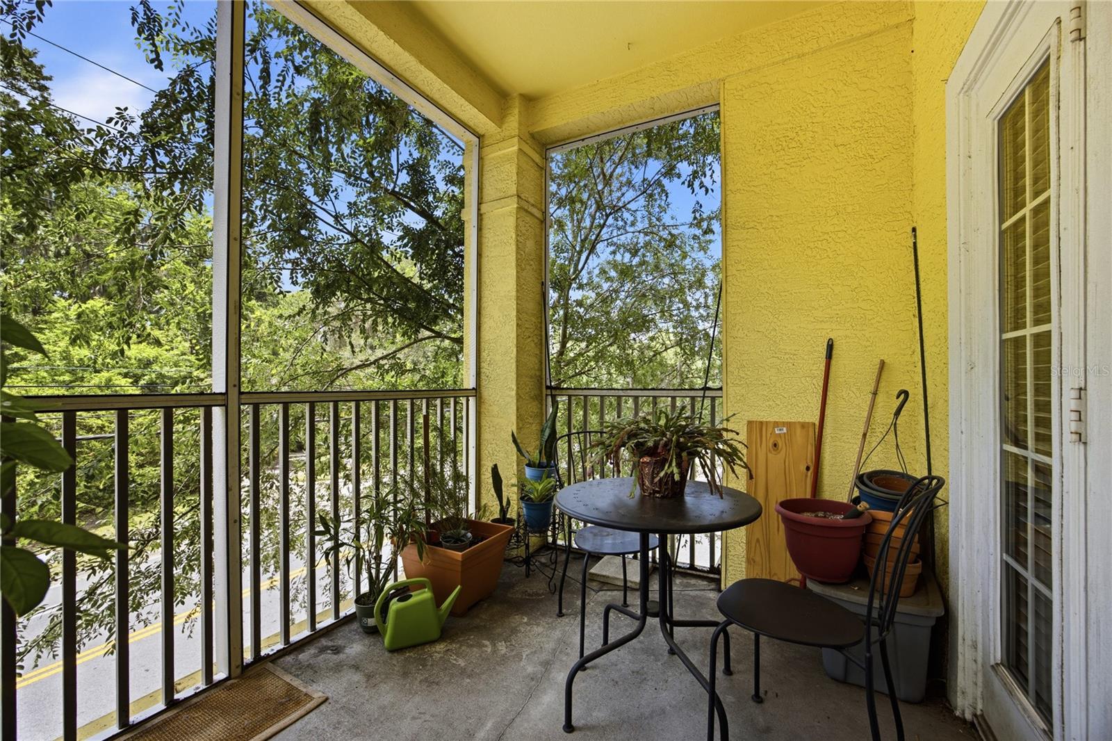 CHARLESTON PLACE - Residential