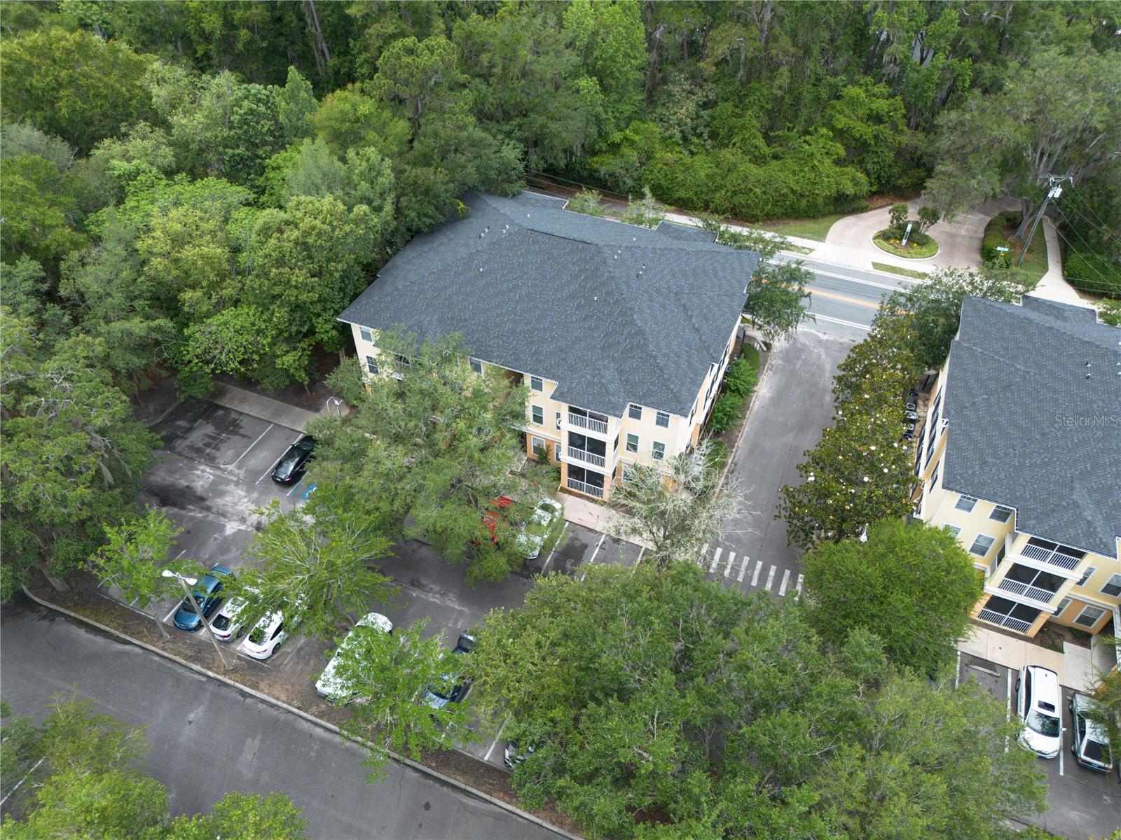 CHARLESTON PLACE - Residential