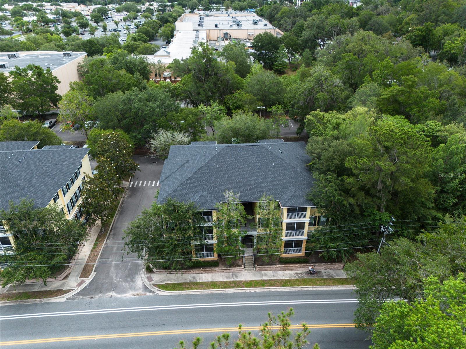 CHARLESTON PLACE - Residential