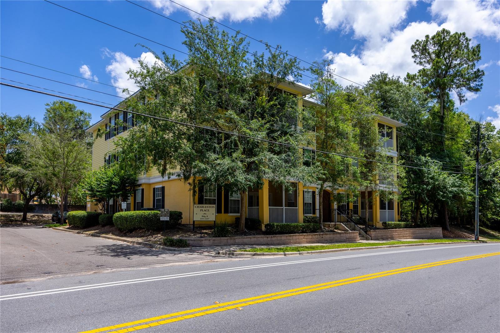 CHARLESTON PLACE - Residential