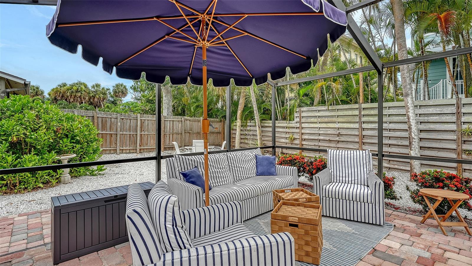 734 BIRDSONG LANE