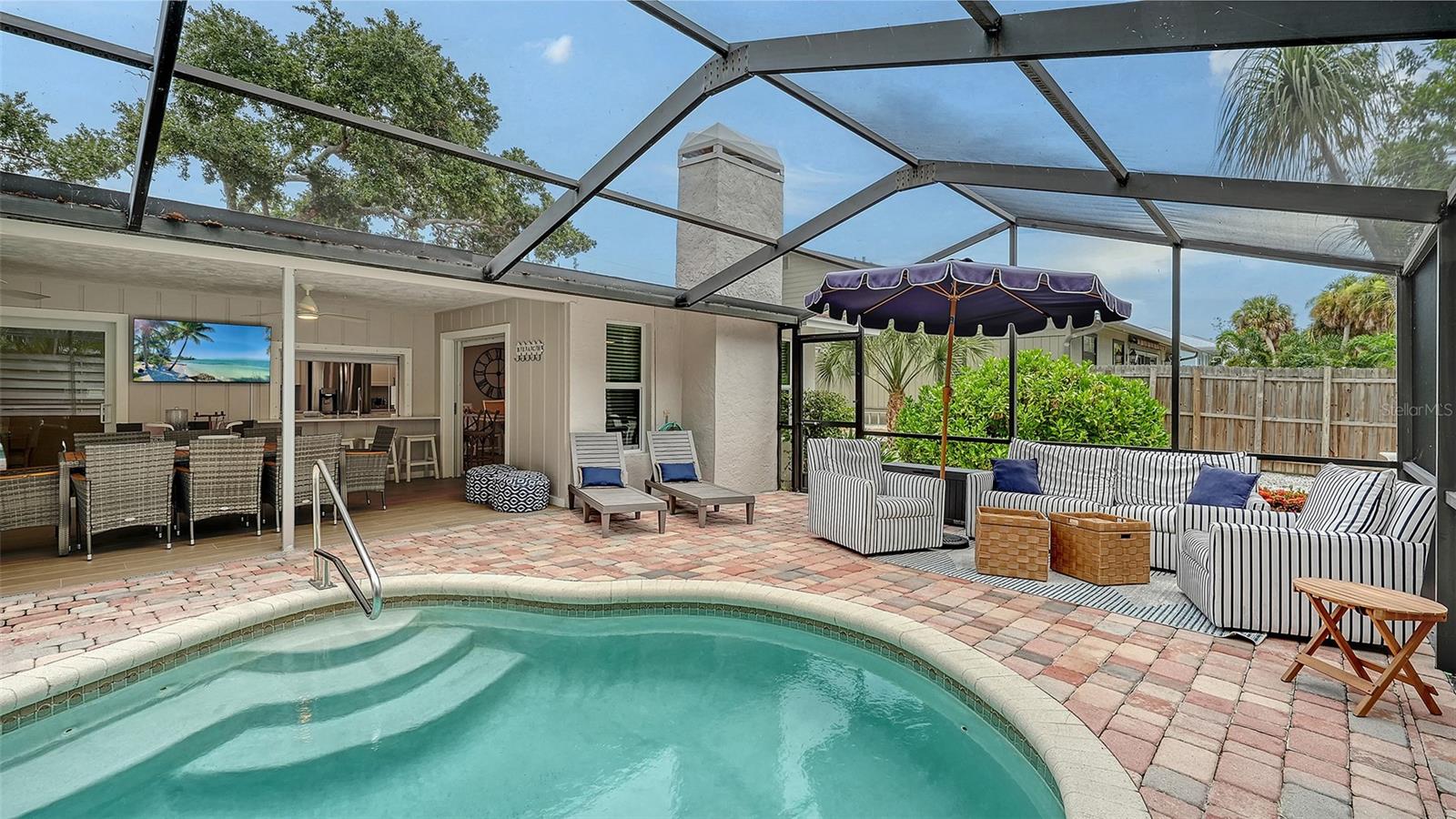 734 BIRDSONG LANE