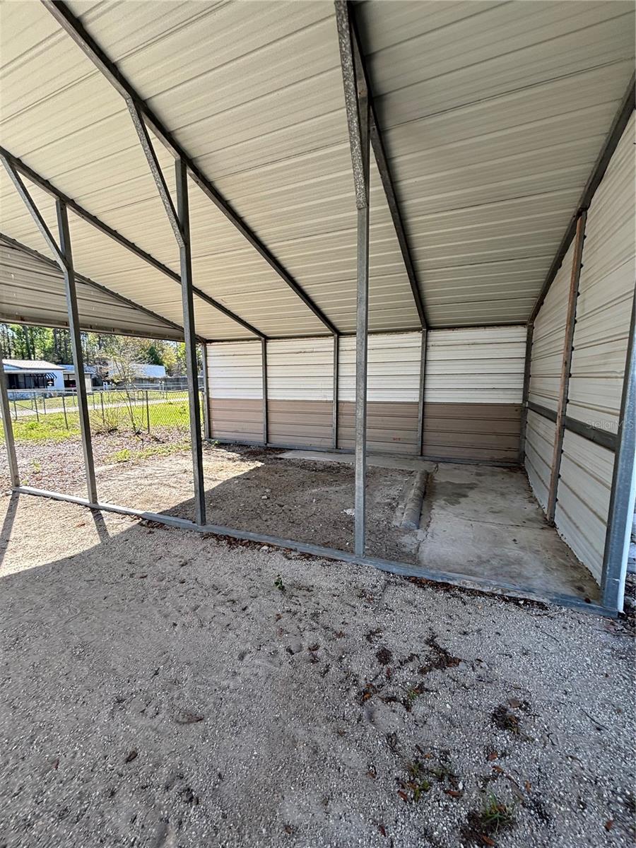 EDWIN M REAVES - Residential