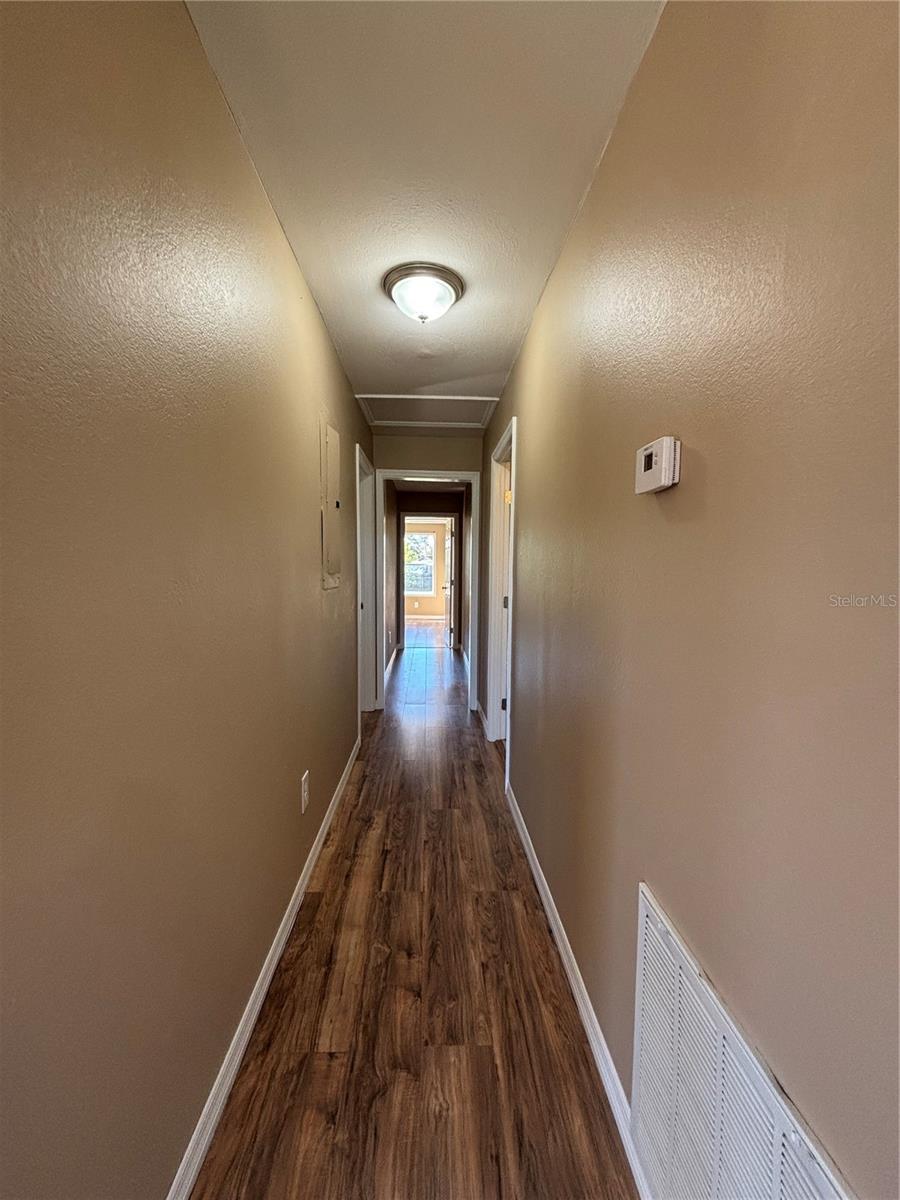 EDWIN M REAVES - Residential