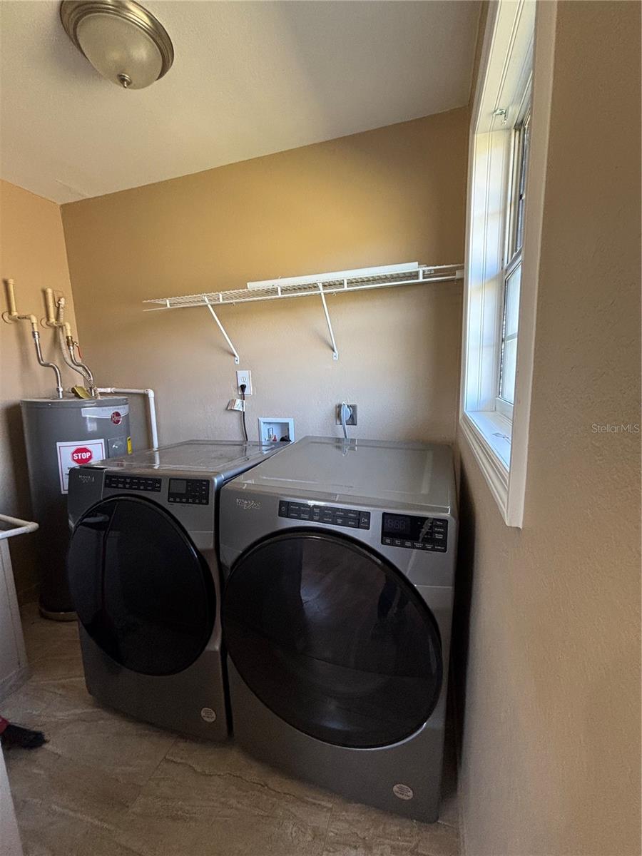 EDWIN M REAVES - Residential