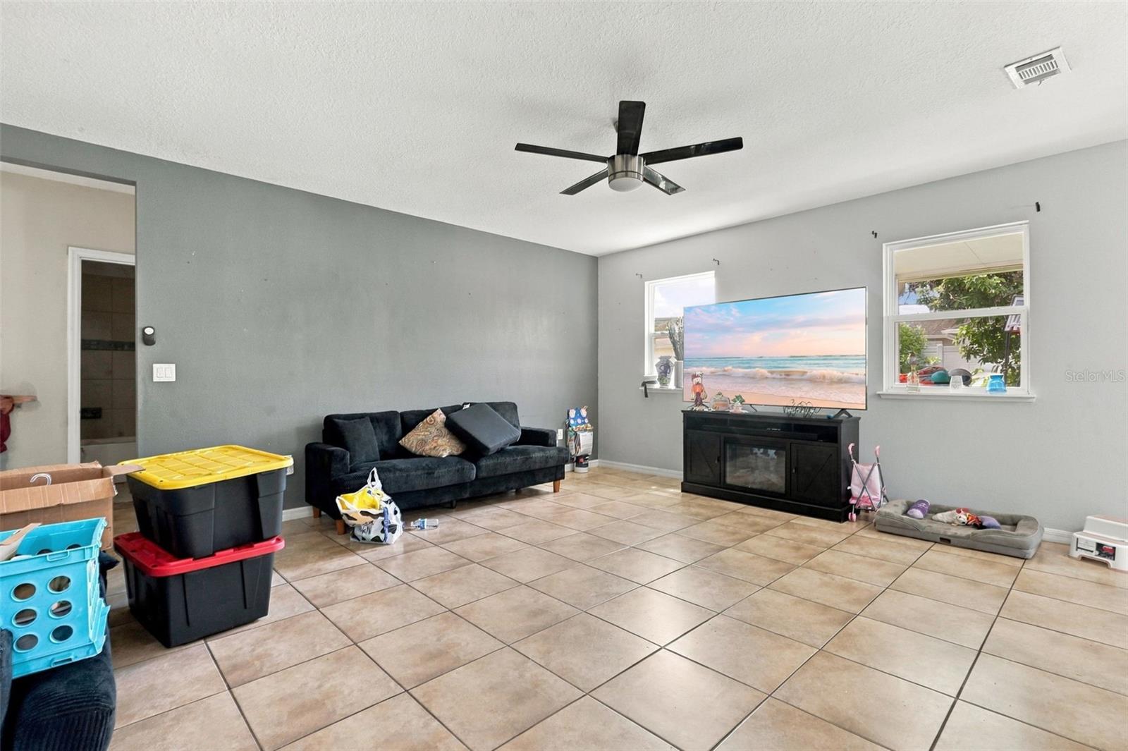 4704 DOYLE DRIVE