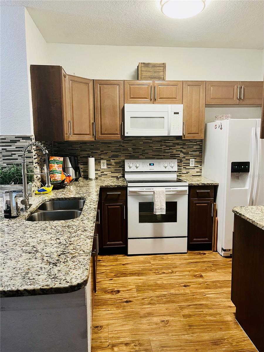 SERENATA CONDO - Residential Lease