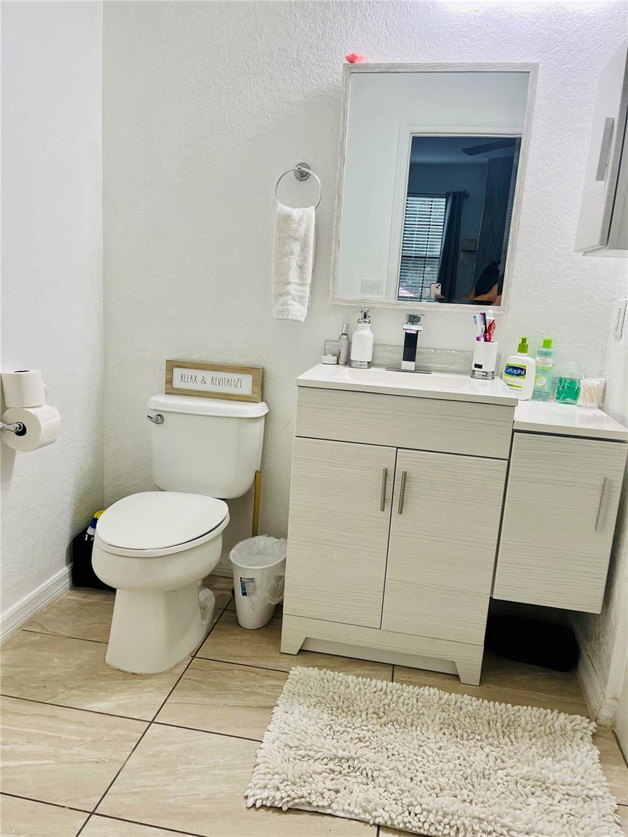 SERENATA CONDO - Residential Lease