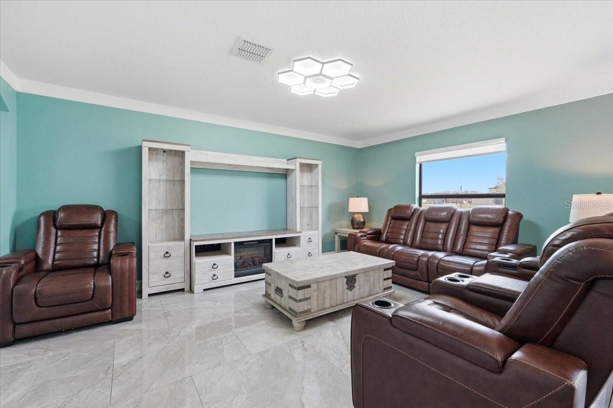 VILLAGES/BRIDGEWATER VILLAGE 4 - Residential