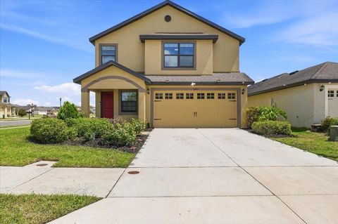 Photo of 6431 Como Place, Lakeland, FL 33805 (MLS # TB8493218)
