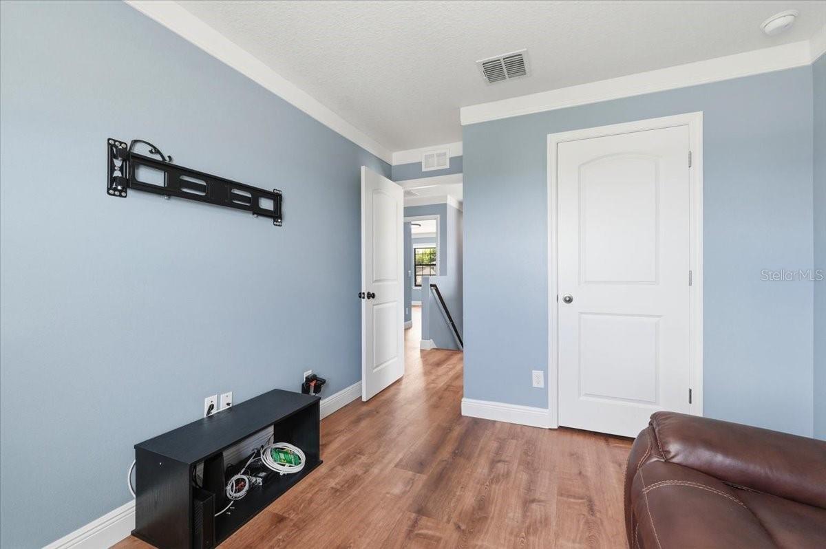 VILLAGES/BRIDGEWATER VILLAGE 4 - Residential