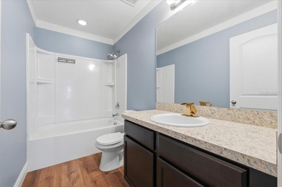 VILLAGES/BRIDGEWATER VILLAGE 4 - Residential