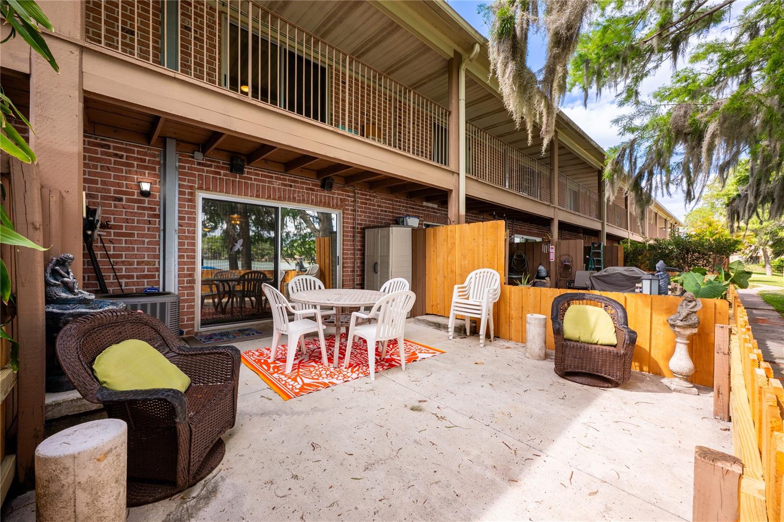 LAKE HOWELL ARMS CONDO - Residential Lease