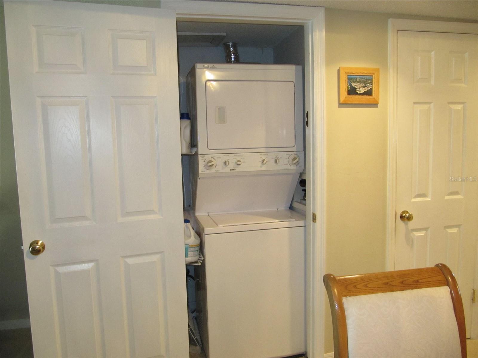 LAKE HOWELL ARMS CONDO - Residential Lease