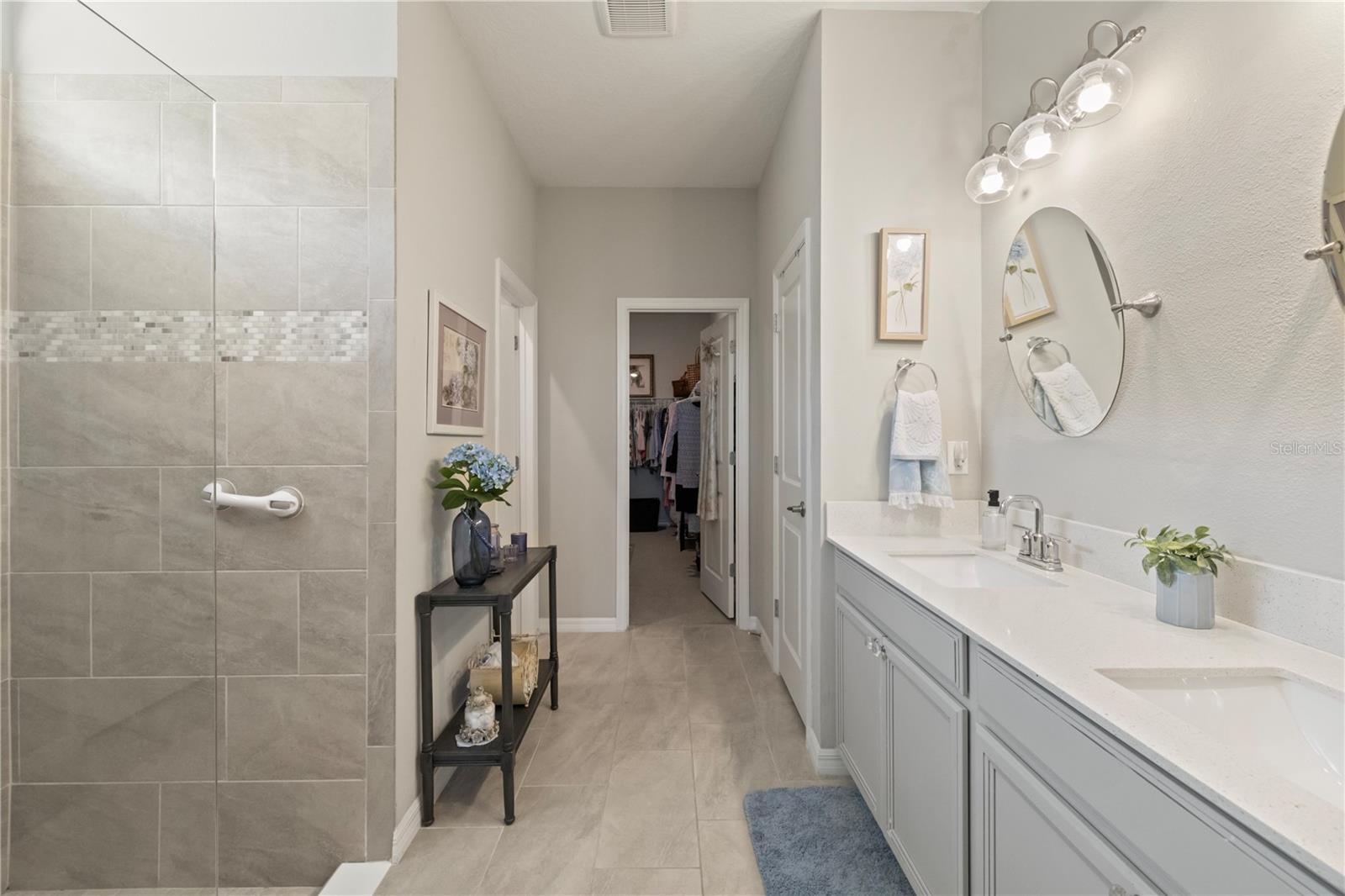VENICE WOODLANDS PH 1 - Residential