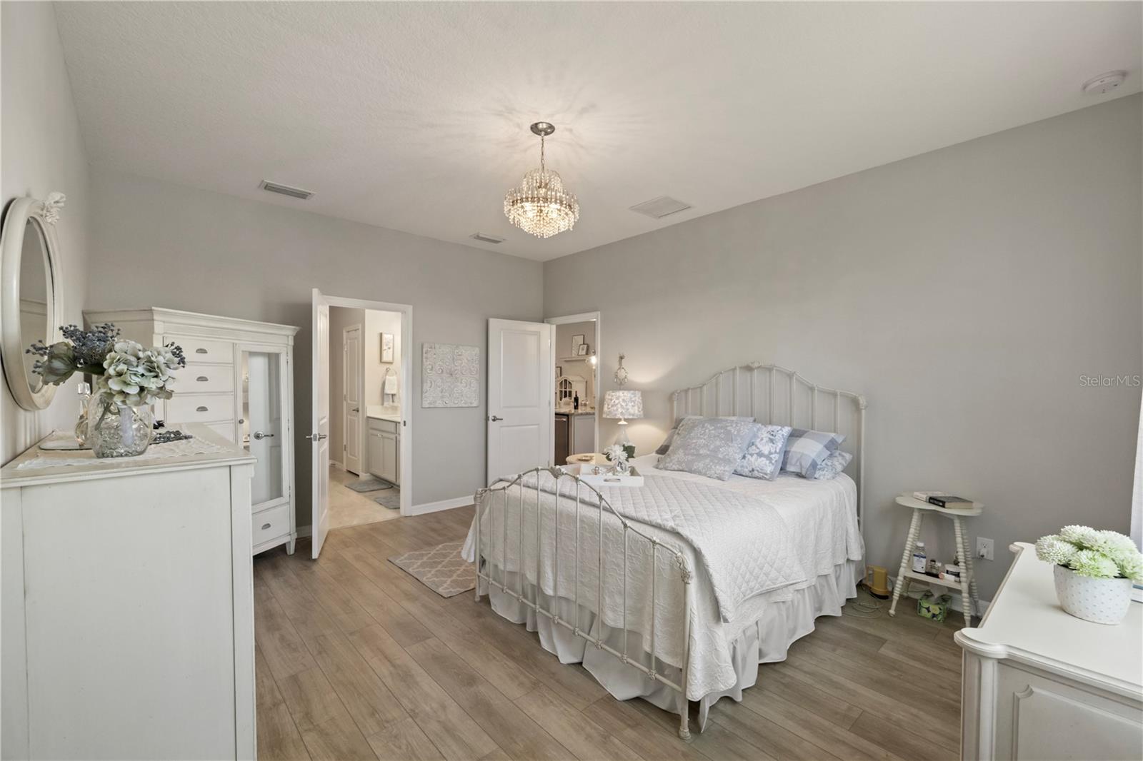 VENICE WOODLANDS PH 1 - Residential