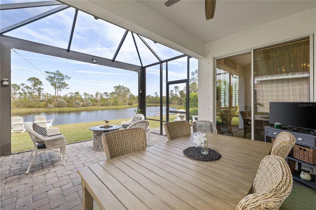 Photo of 228 Daylily Boulevard, Nokomis, FL 34275 (MLS # N6140366)