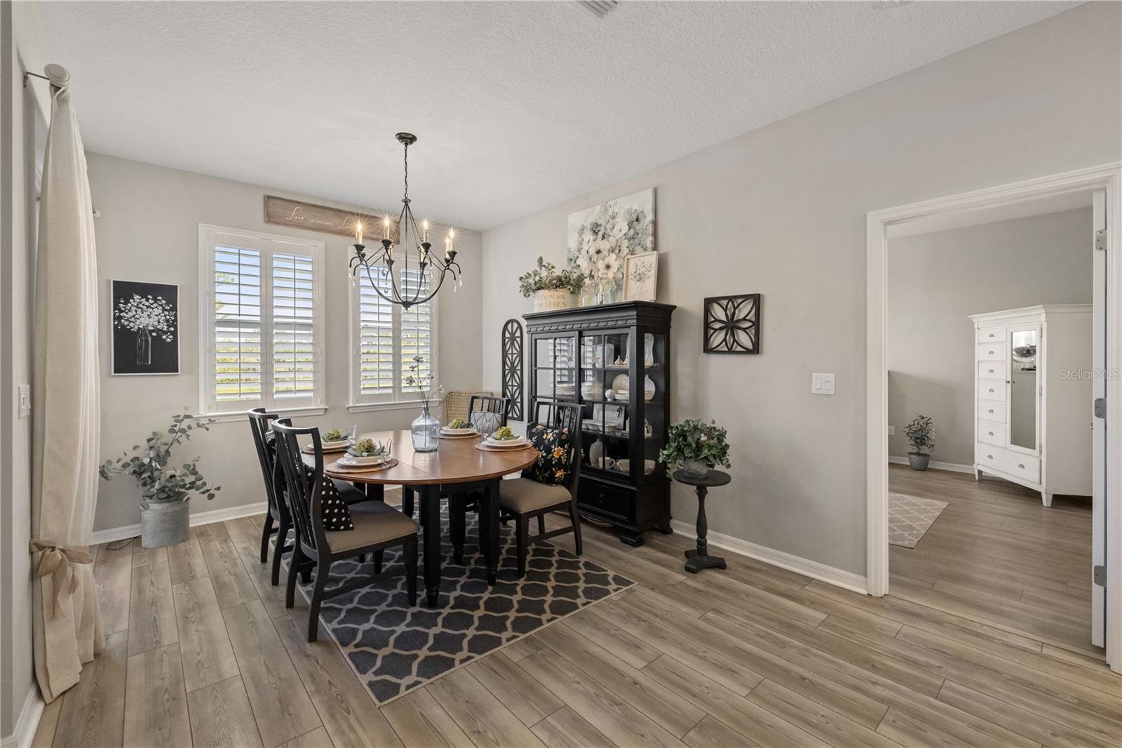 VENICE WOODLANDS PH 1 - Residential