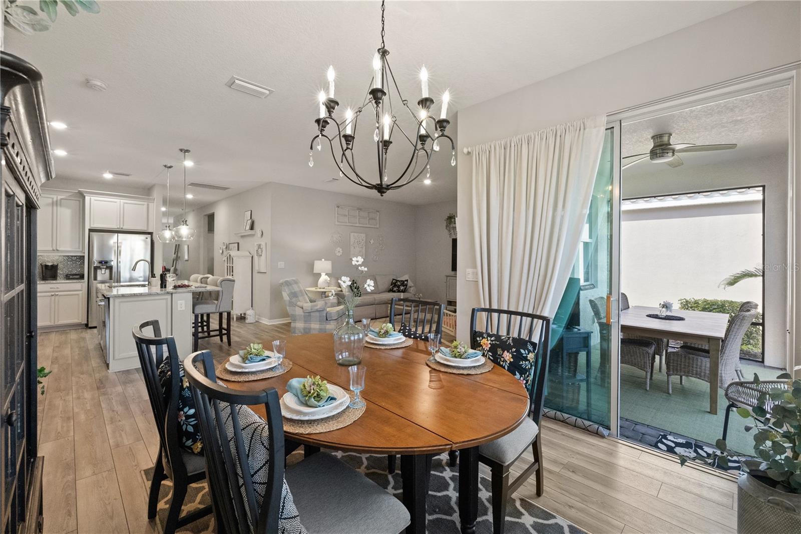 VENICE WOODLANDS PH 1 - Residential