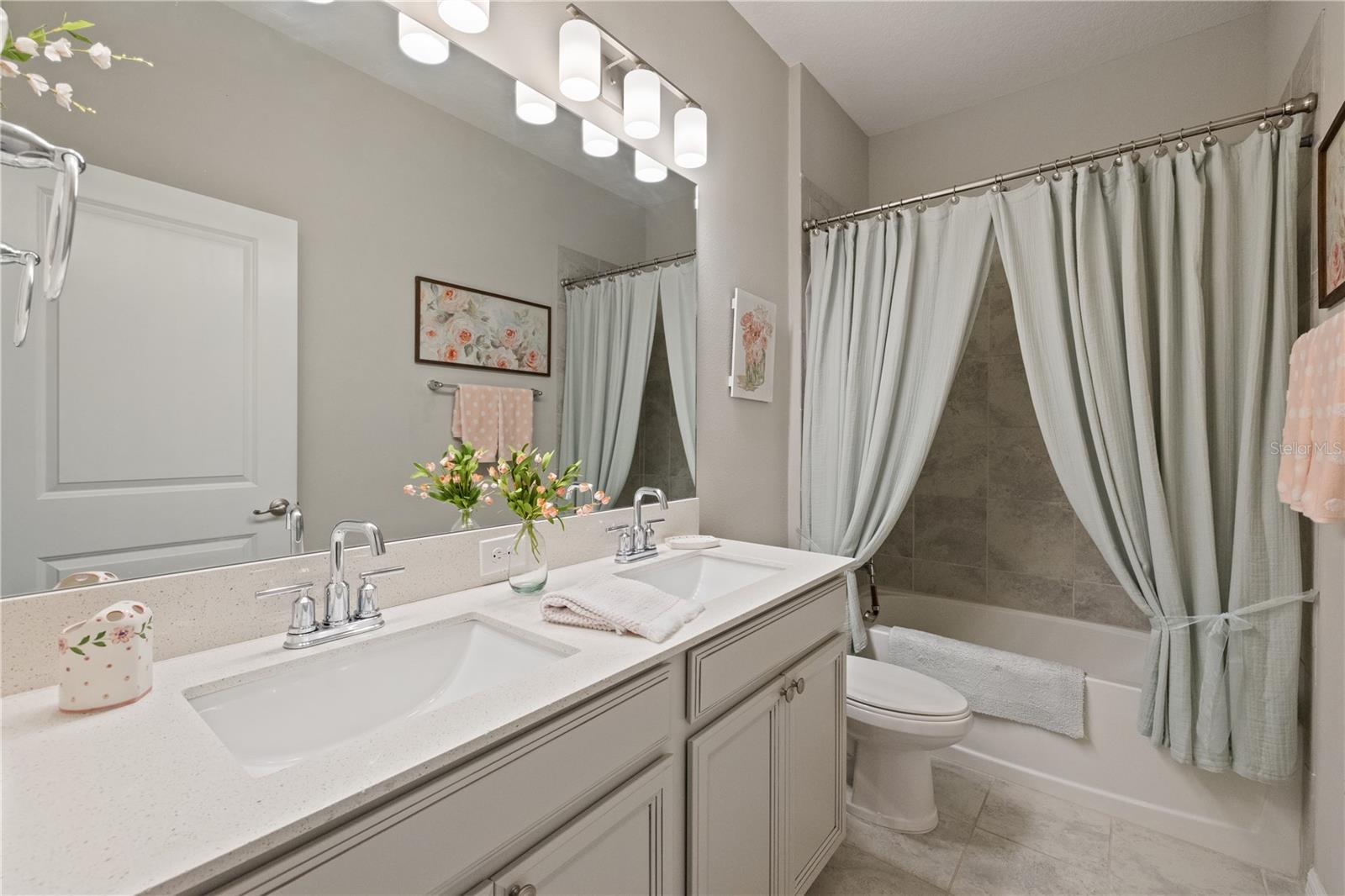 VENICE WOODLANDS PH 1 - Residential