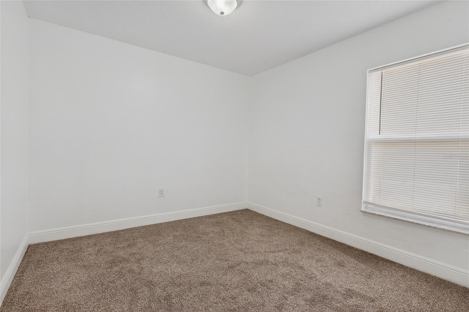 LAUREL MEADOWS - Residential