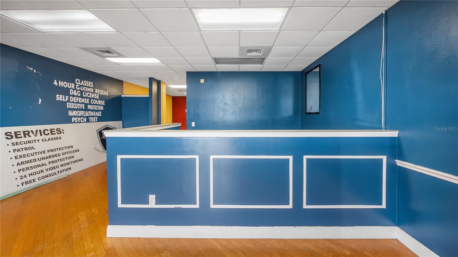 TAVARES LAKEWOOD PARK - Commercial Lease