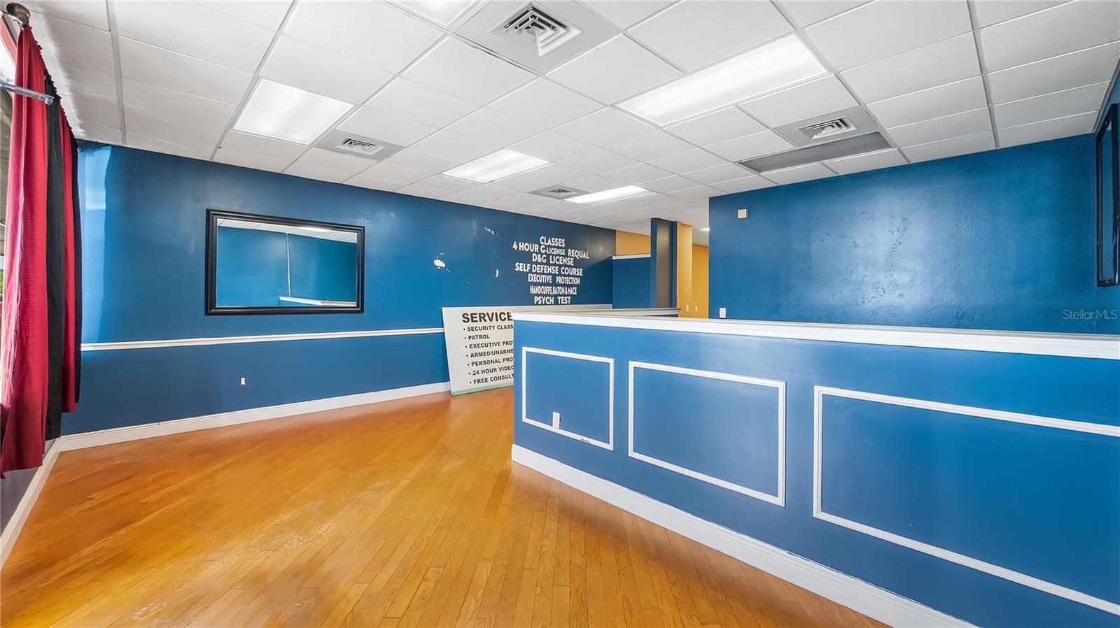 TAVARES LAKEWOOD PARK - Commercial Lease