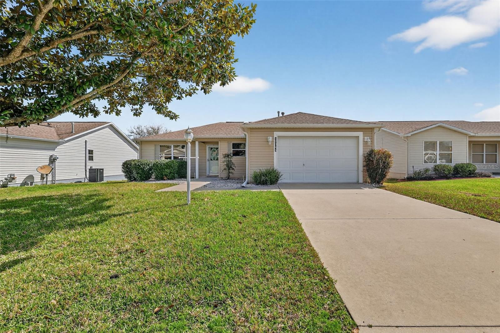 VILLAGES/MARION UN #61 - Residential