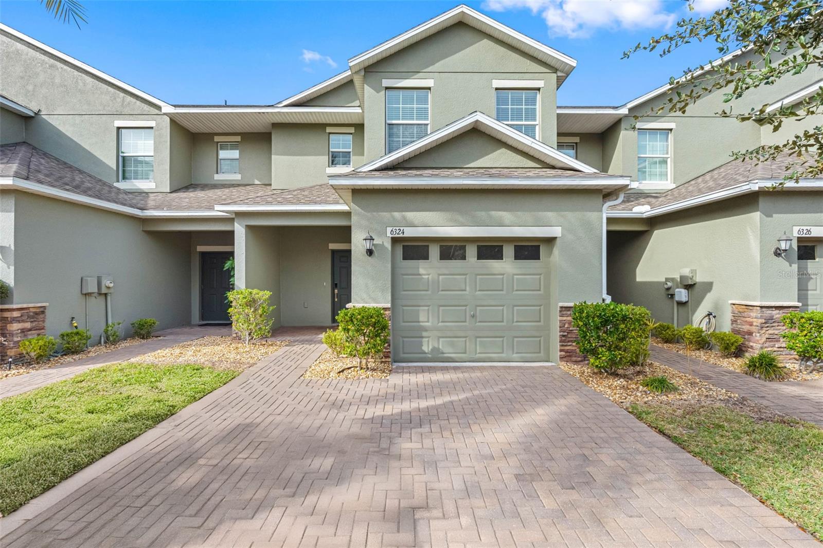 CHELSEA OAKS PH 2-A - Residential Lease